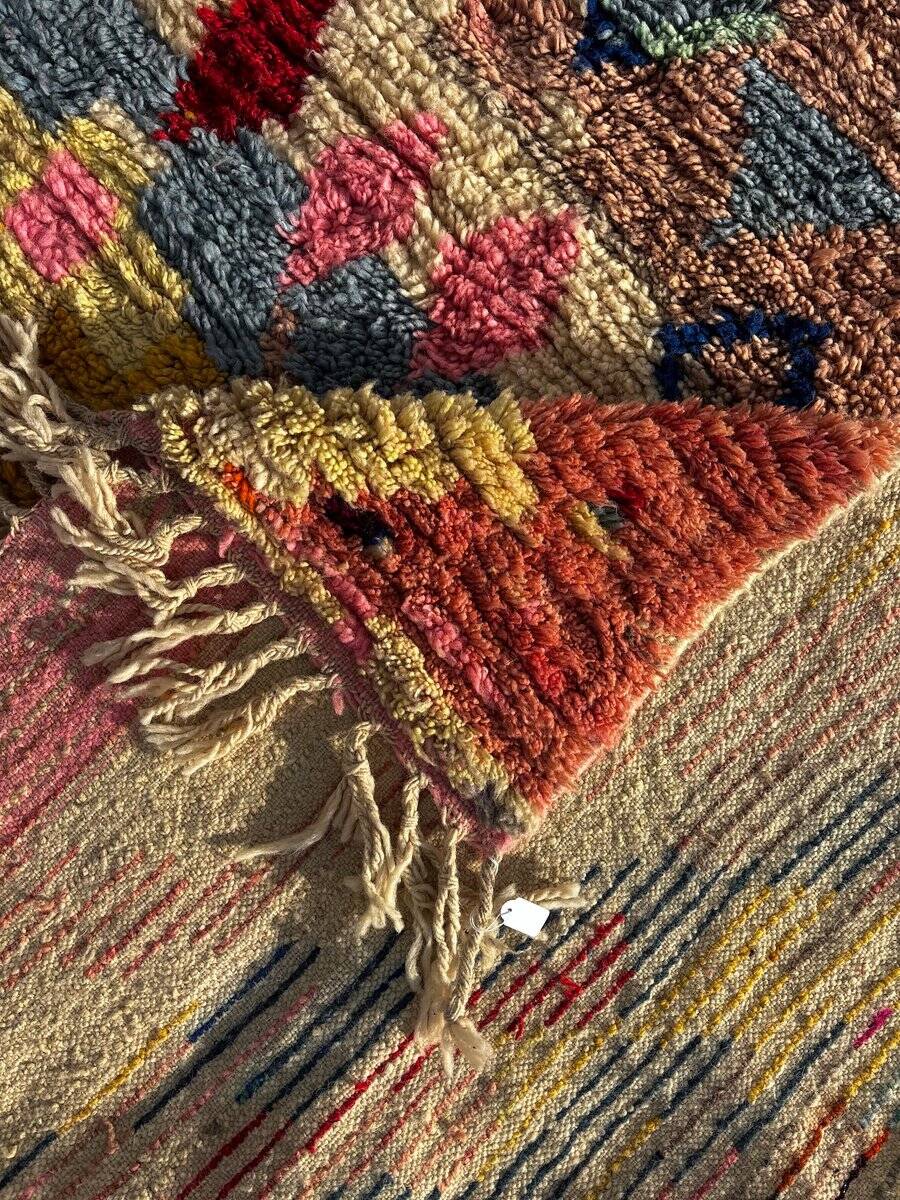 Vintage Berber wool rug, Morocco, 1990