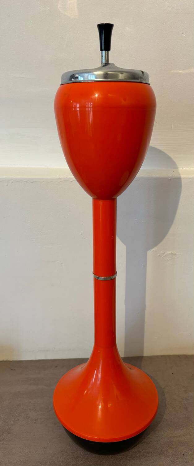 Vintage space age orange ashtray (1970s)