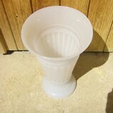 Vase en opaline ancien