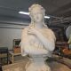 WOMEN'S BUST