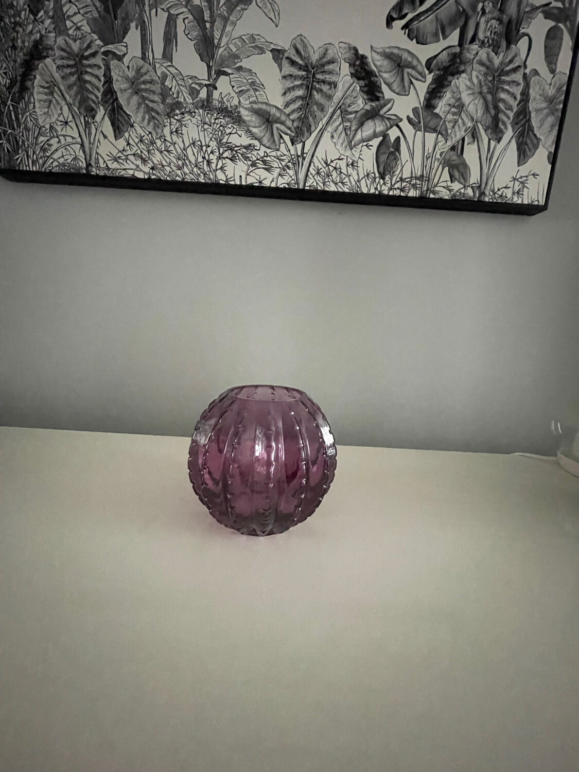 Glass vase