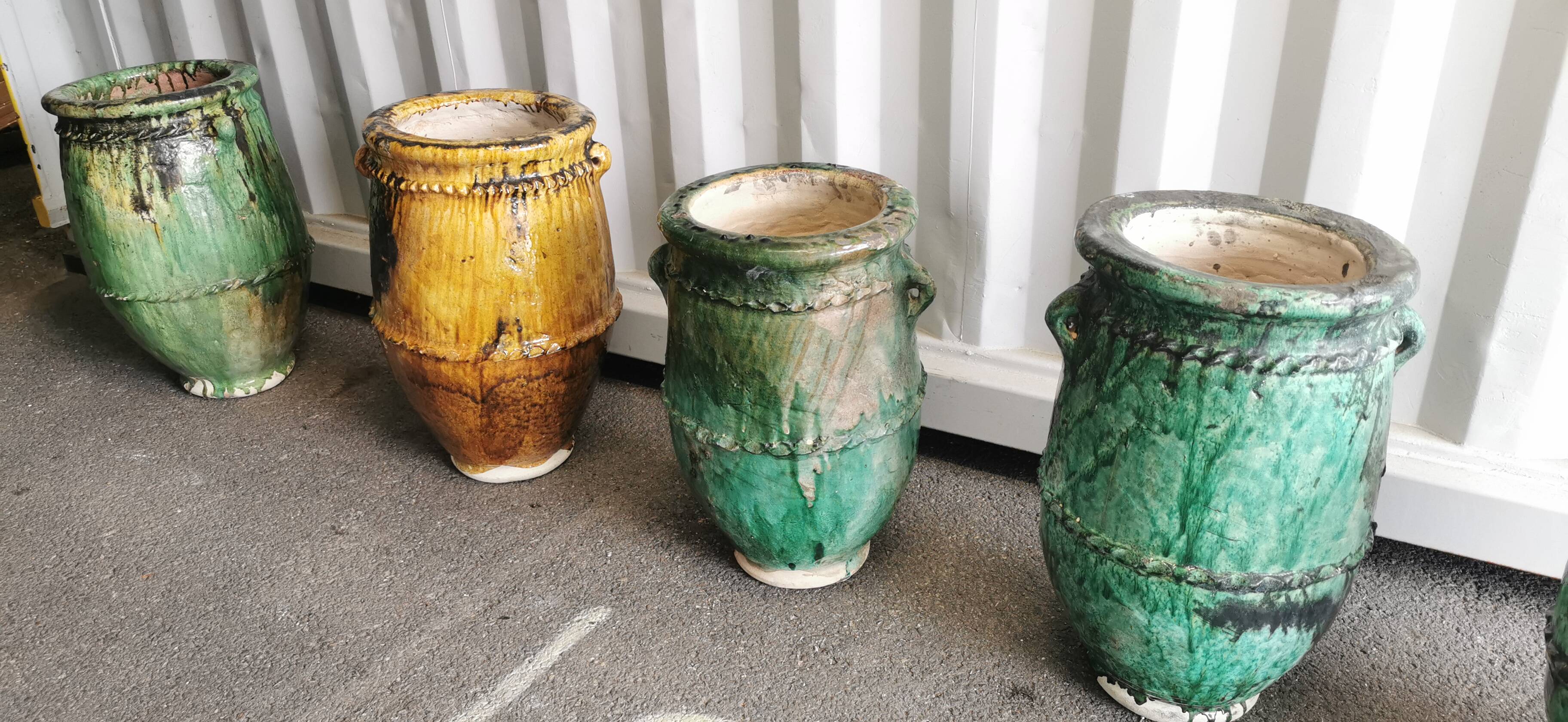 Tamgrout terracotta jar