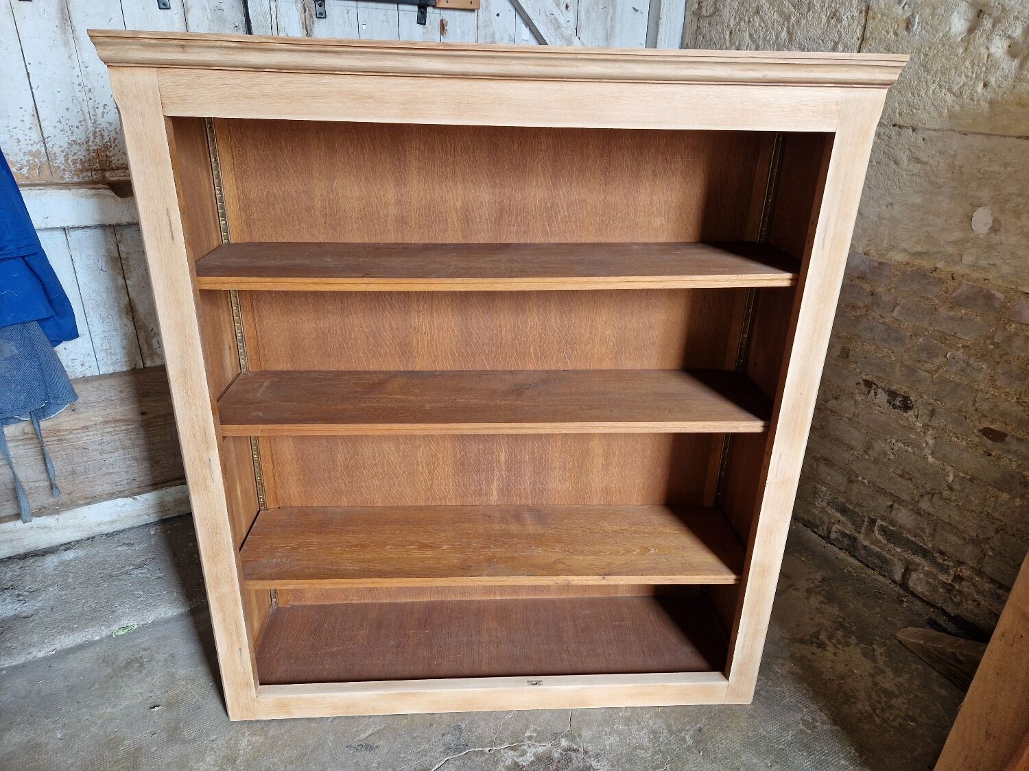 Bibliothèque en chêne
