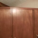Armoire vintage