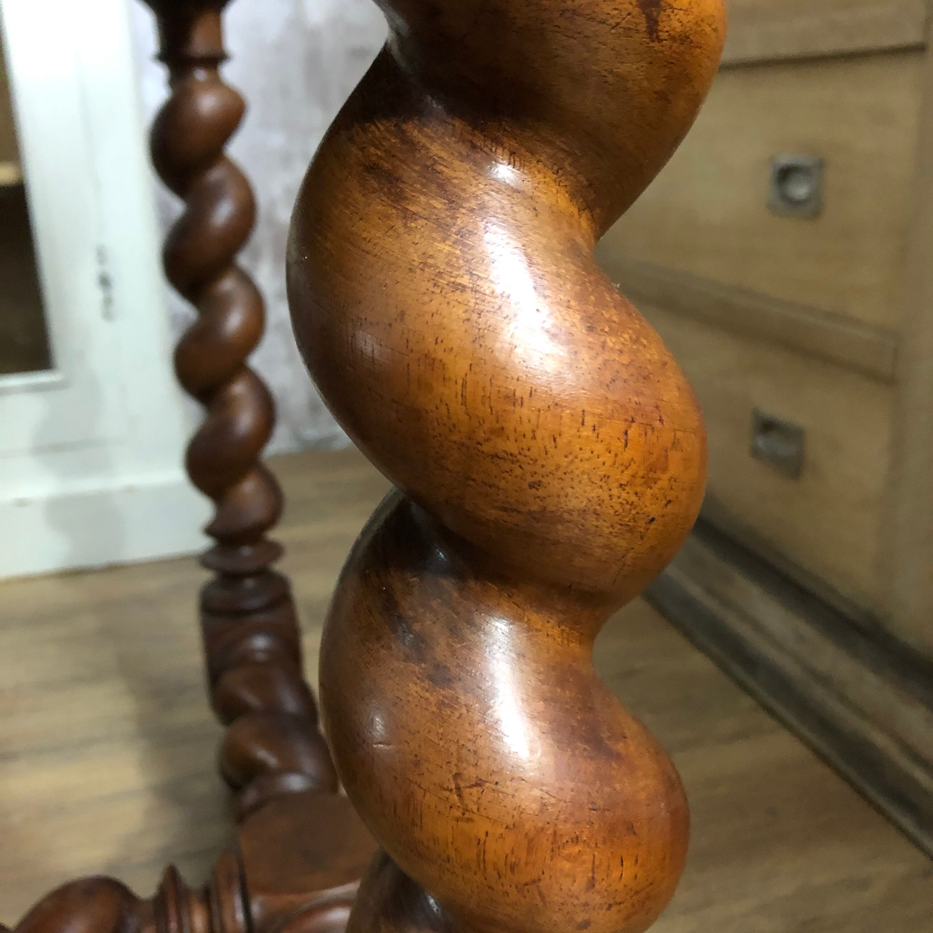 Louis XIII wooden desk, twisted feet and braces