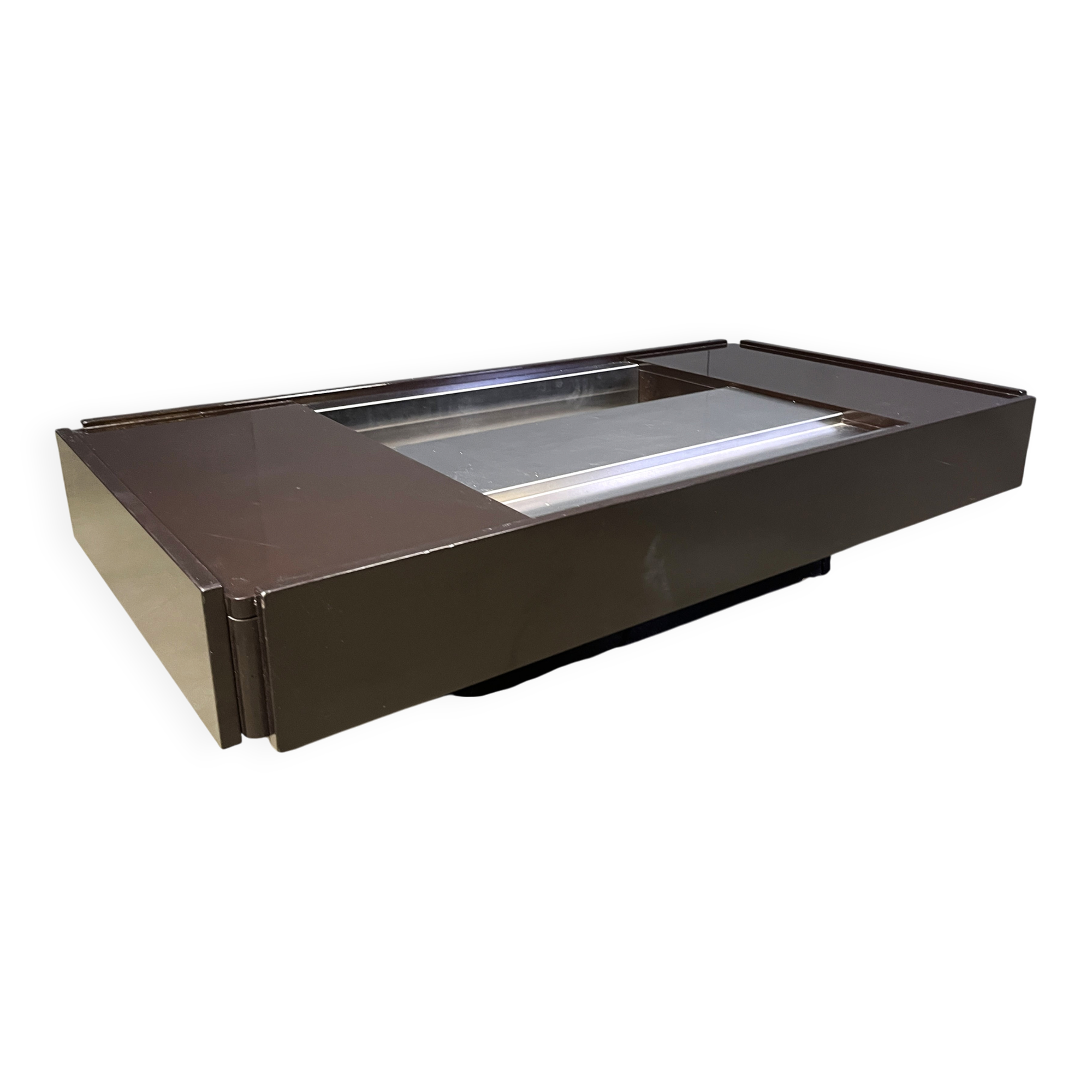 Vintage lacquer bar coffee table made in Italy attributed to Mario Sabot/Willy Rizzo
