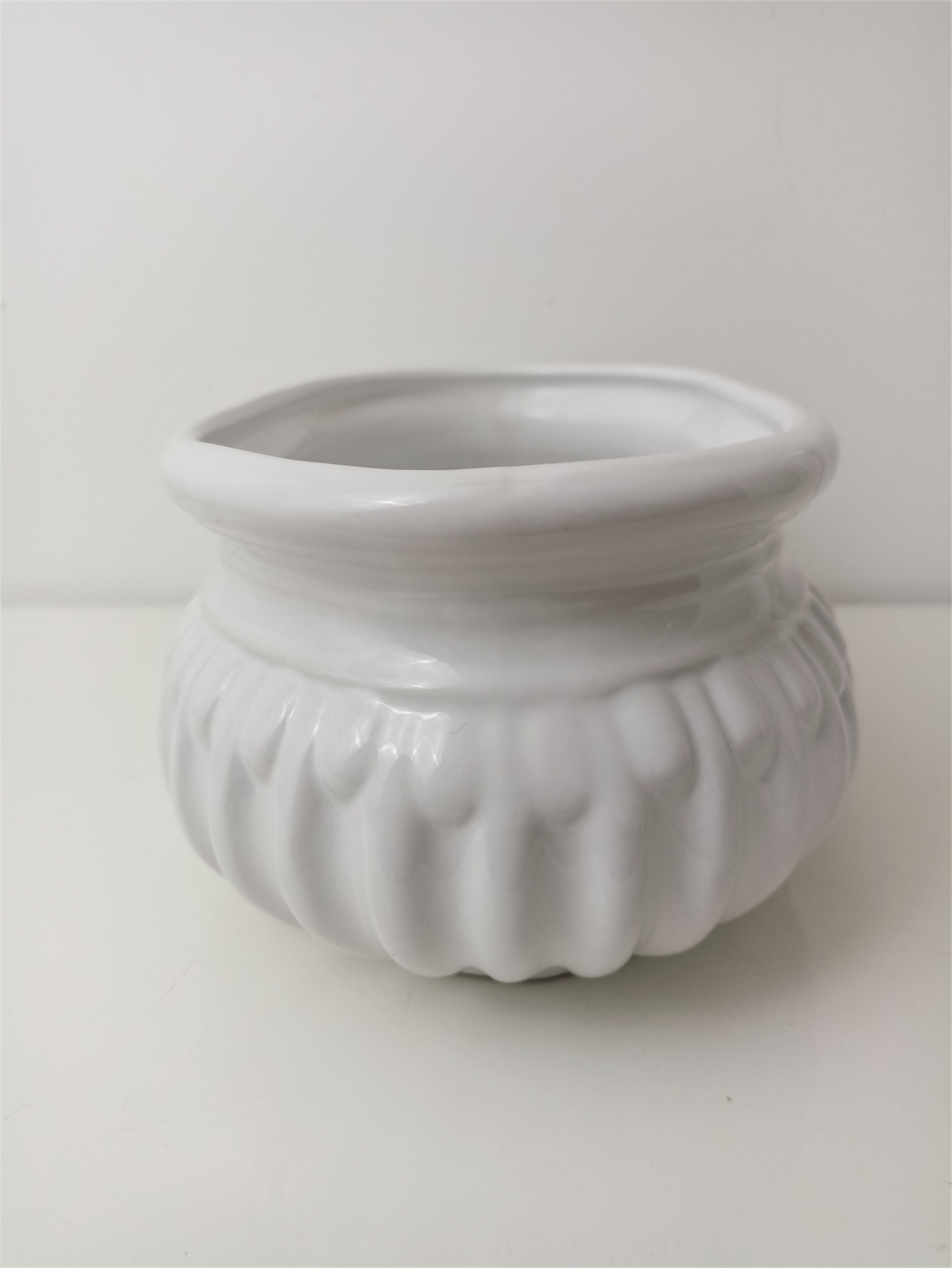 White porcelain planter