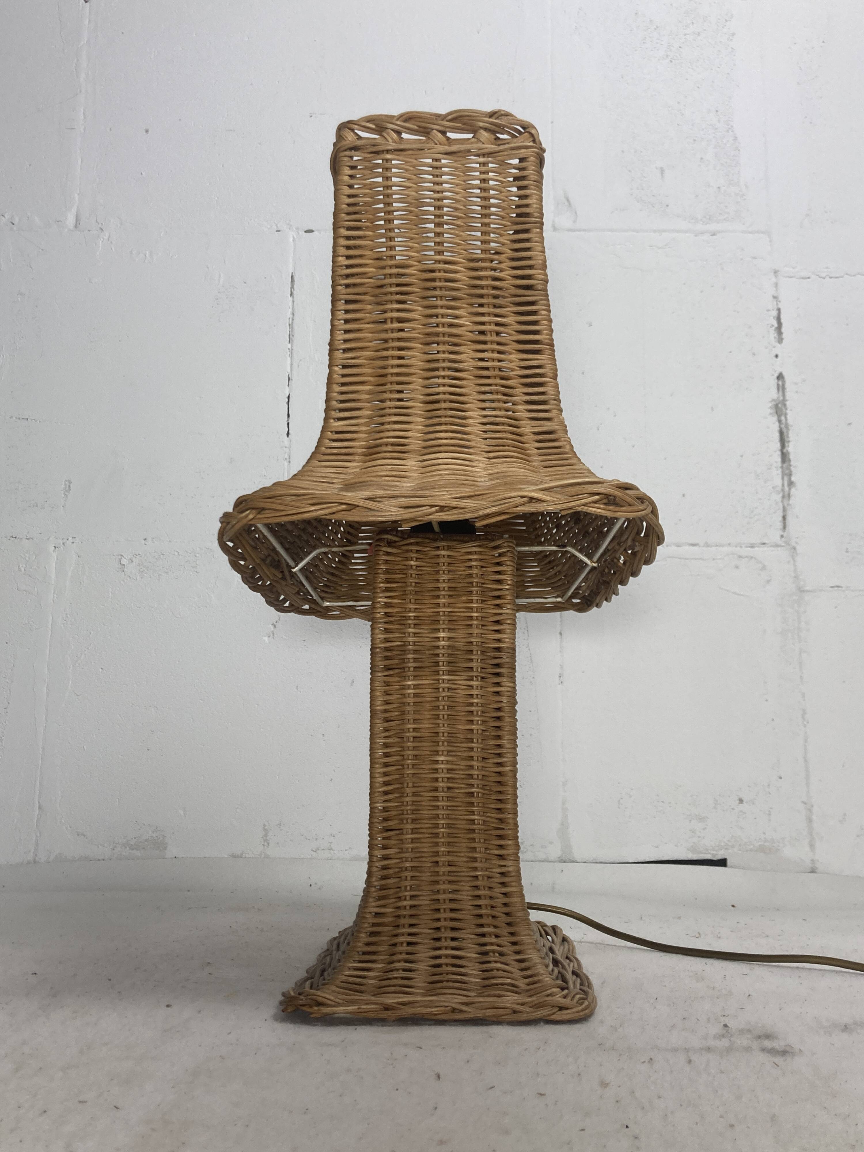 Rattan wicker "Pagoda" mushroom table lamp, Dutch 1980s
