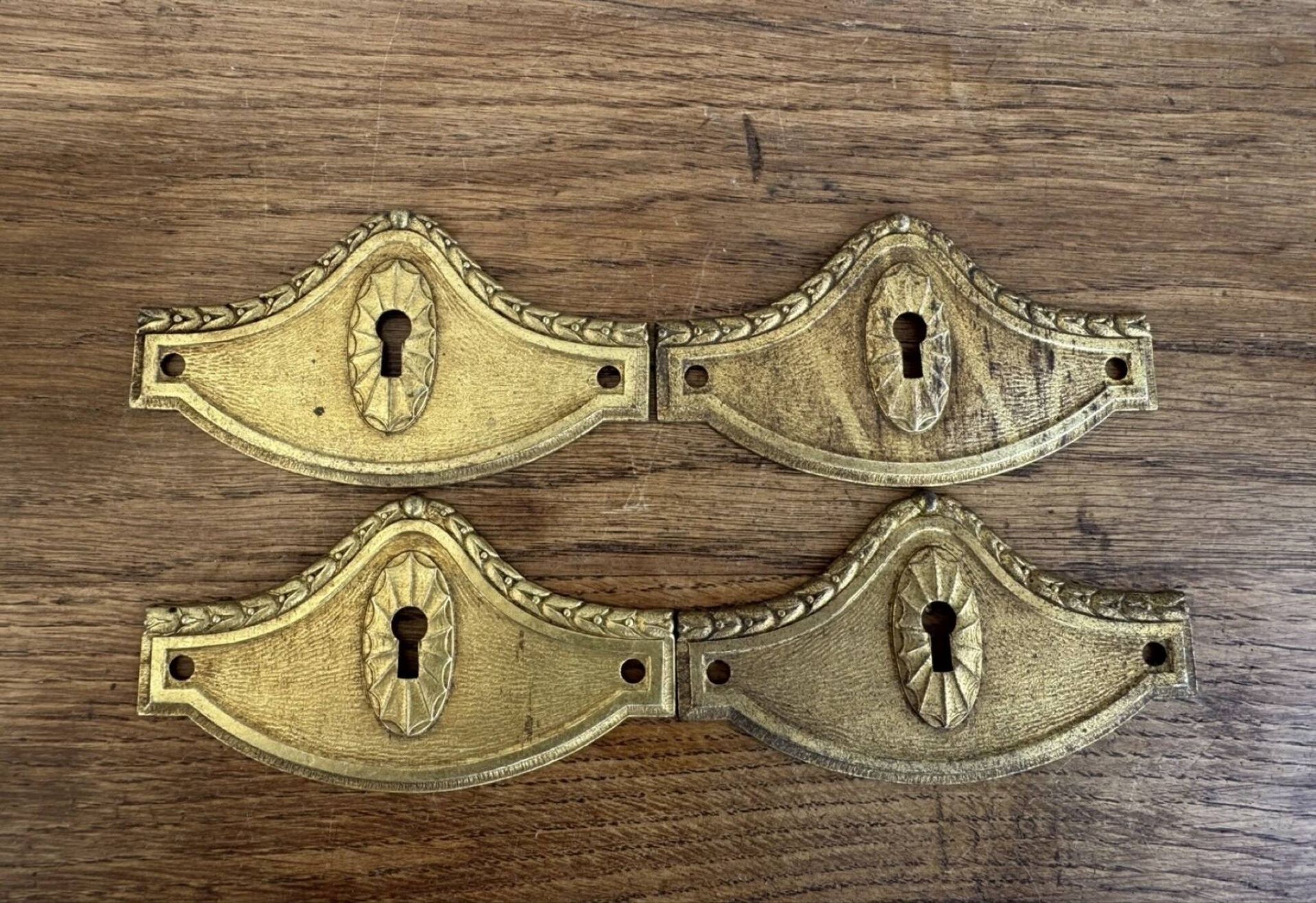 4 antique bronze/gilded brass lock plates Louis XV furniture Na