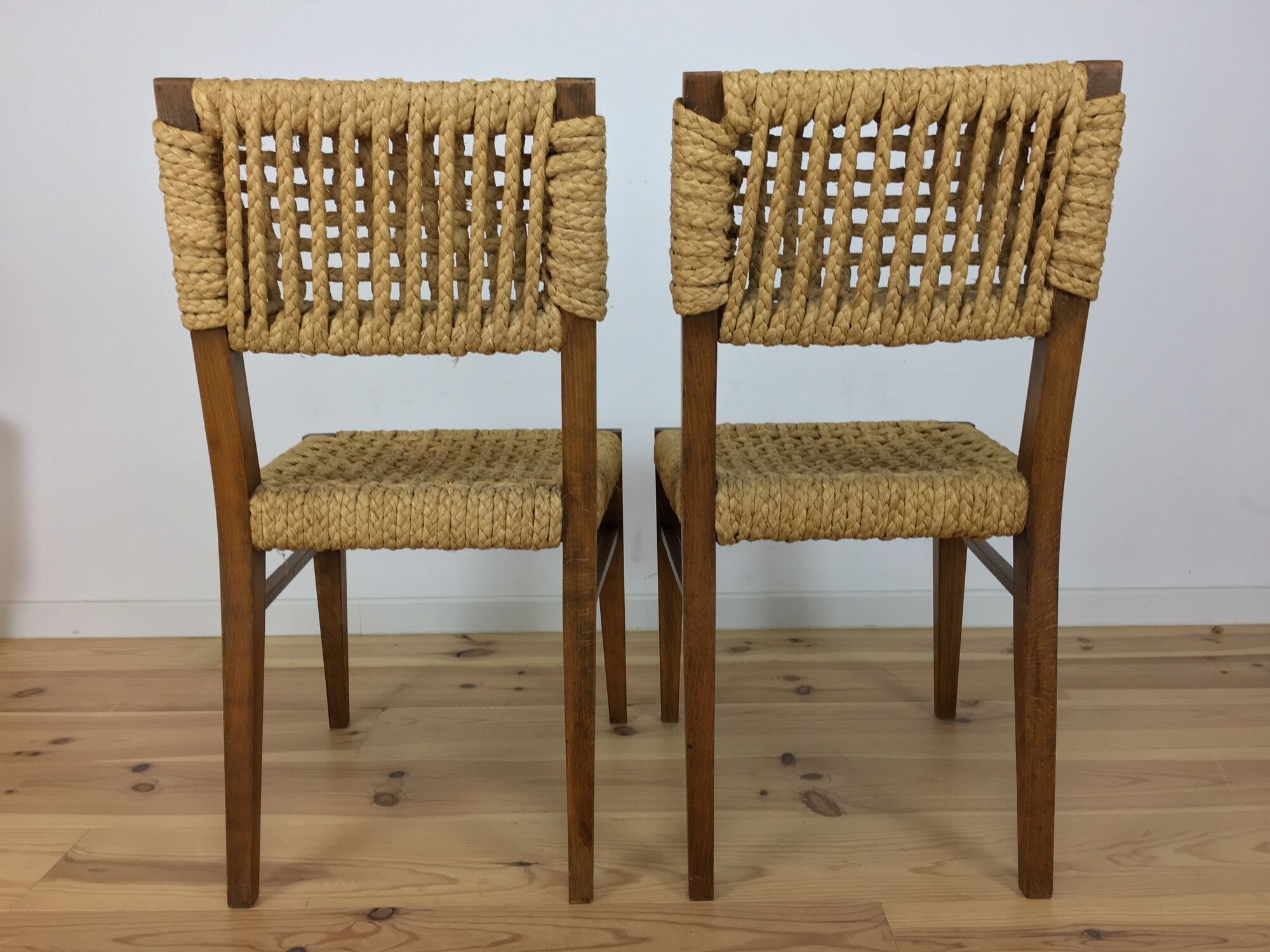 Pair of Vibo Vesoul chairs