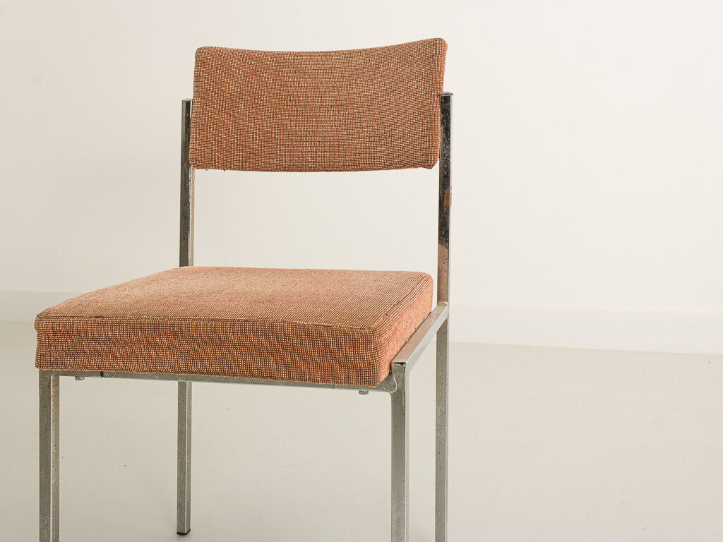 Office chair with chrome-plated steel structure