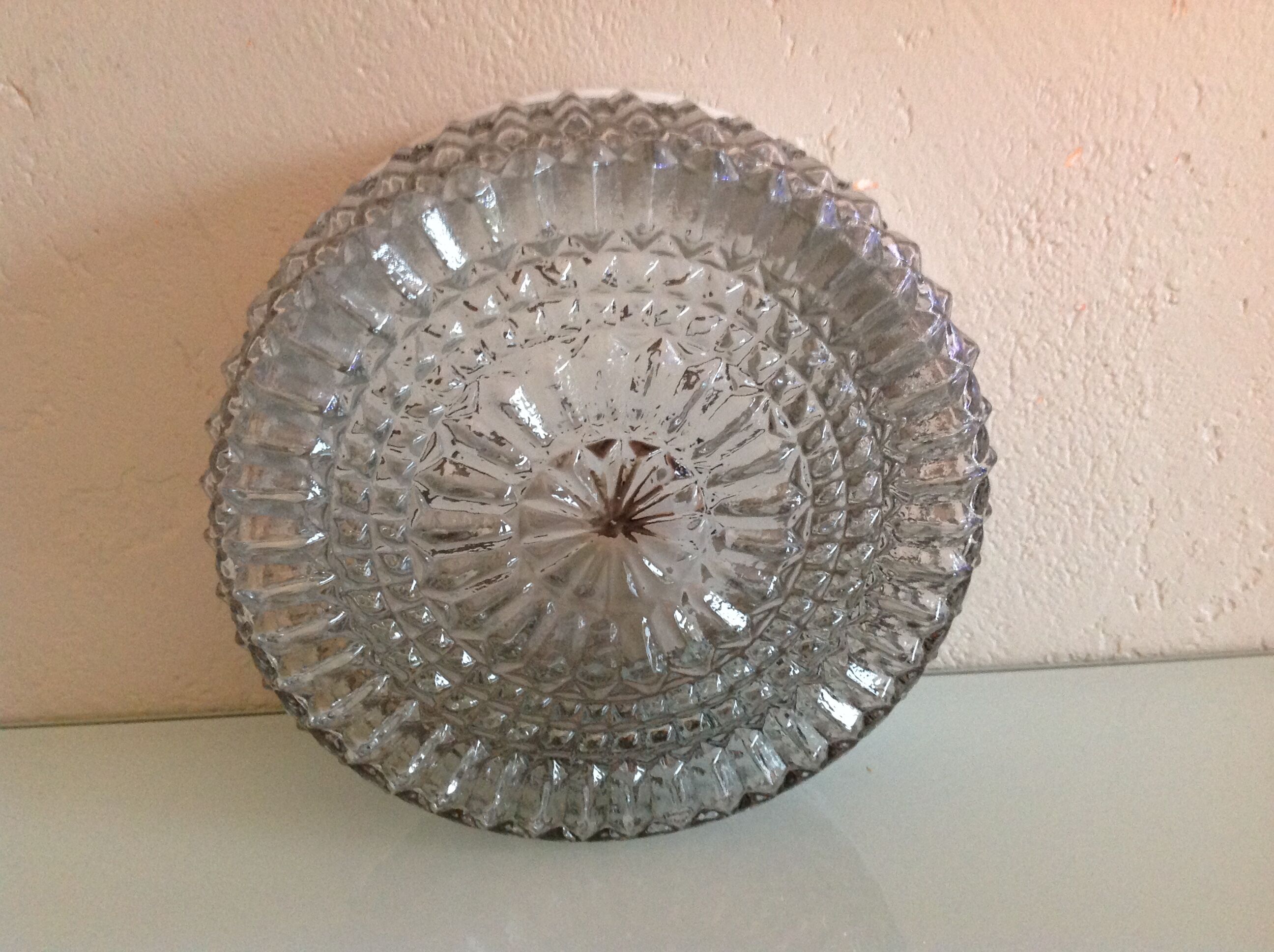 Round ceiling lamp in structured glass vintage 60s-70s