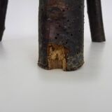 Tabouret de traite tripode en chêne, art paysan Ariège, France (XIXe siècle)