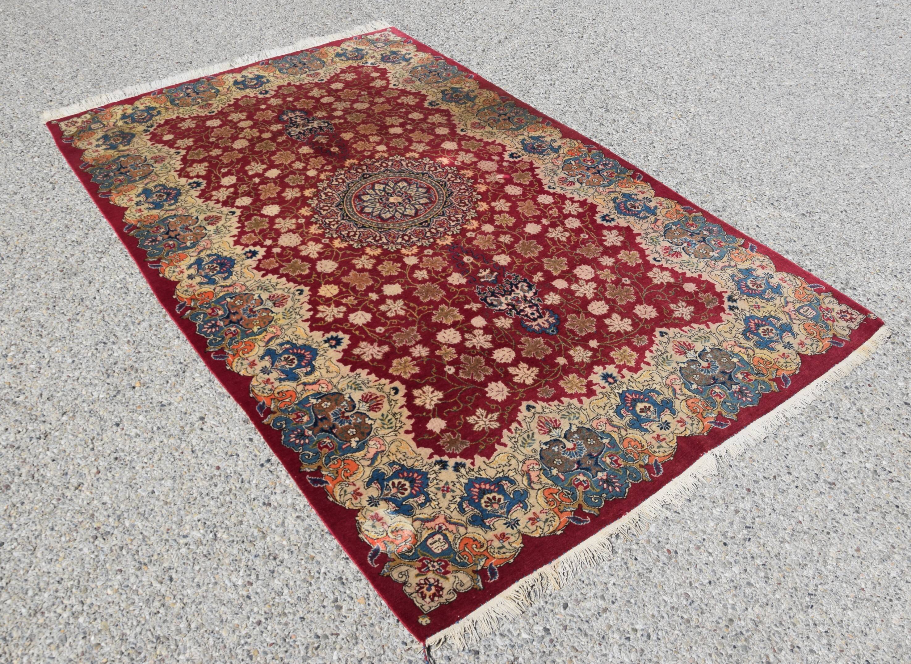 Oriental Iran Rug, Kashan Persian - 2.15 x 1.42 Meters