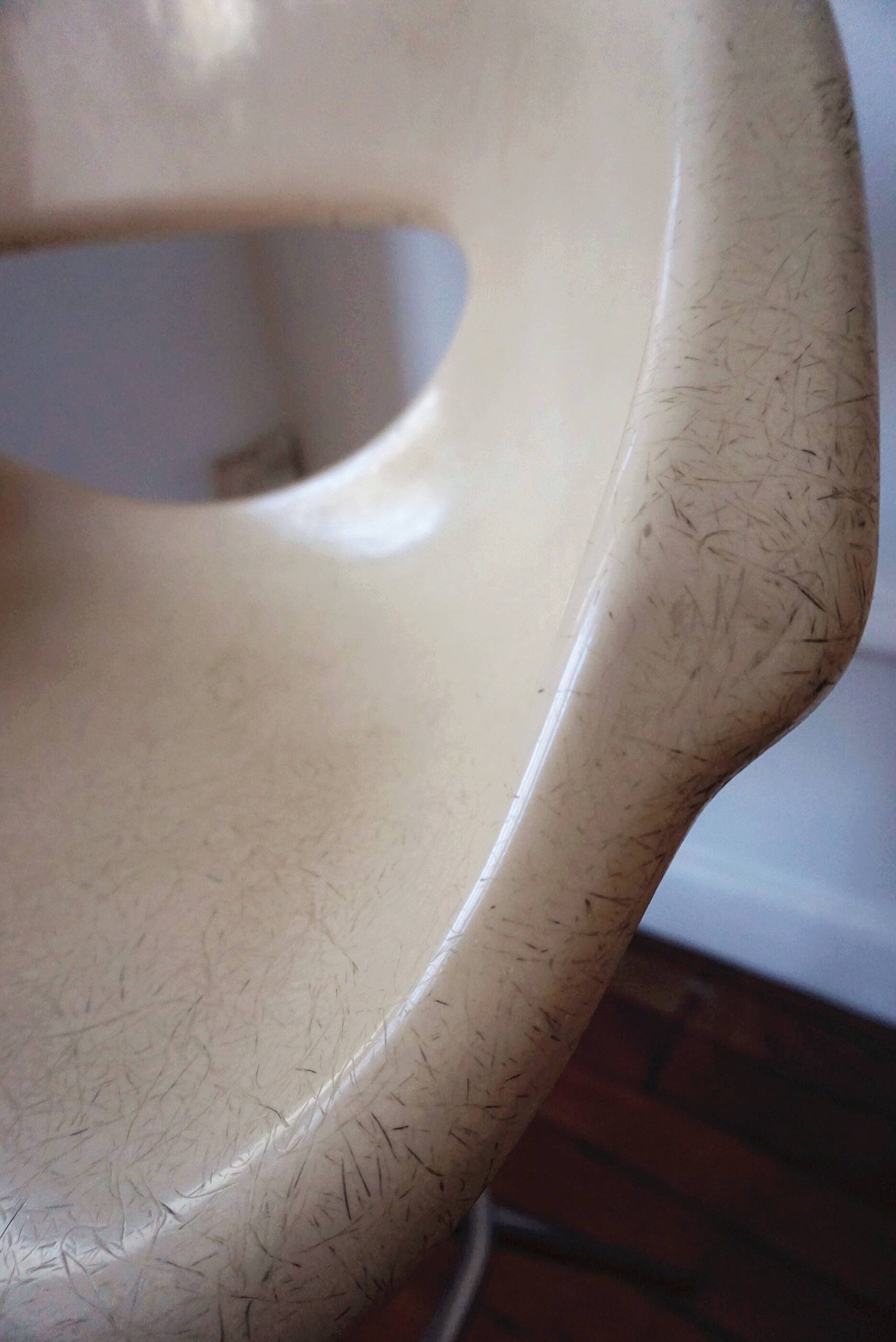 Pair of 2 seats in fiberglass at Joal USA