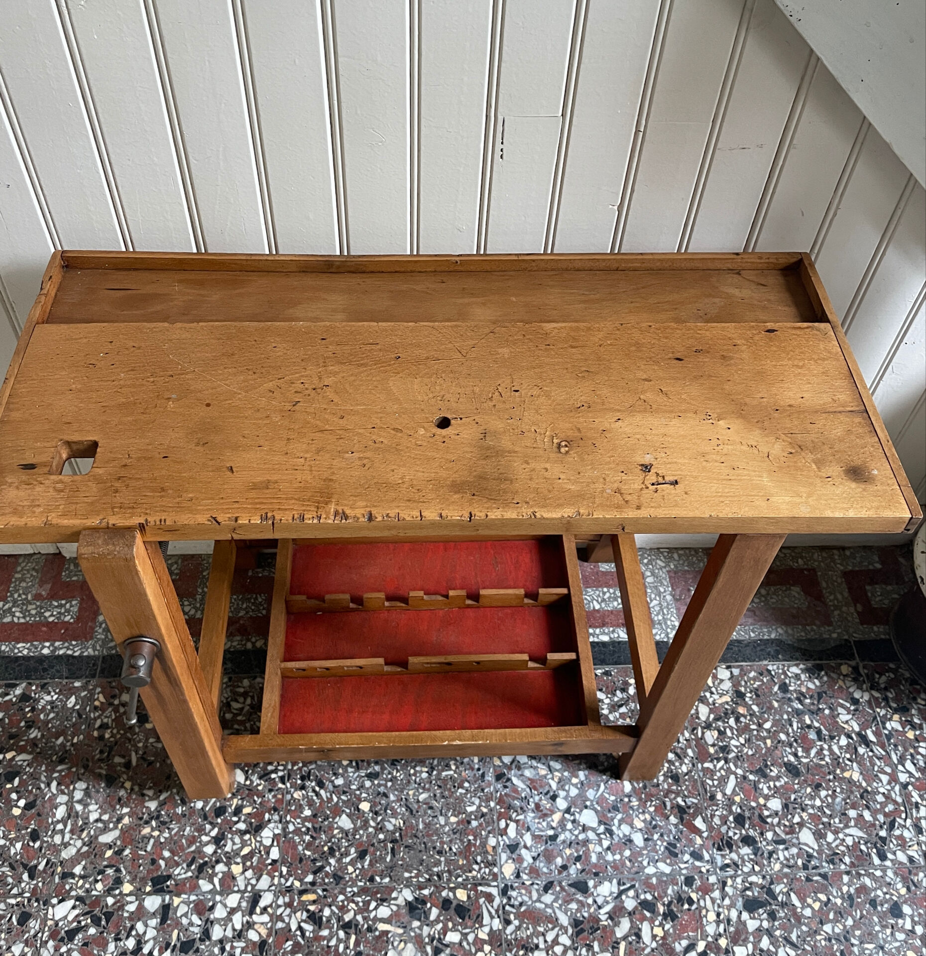 Old desk for children