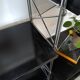 Deens design Denka modulaire kast met chromen houders en planken
