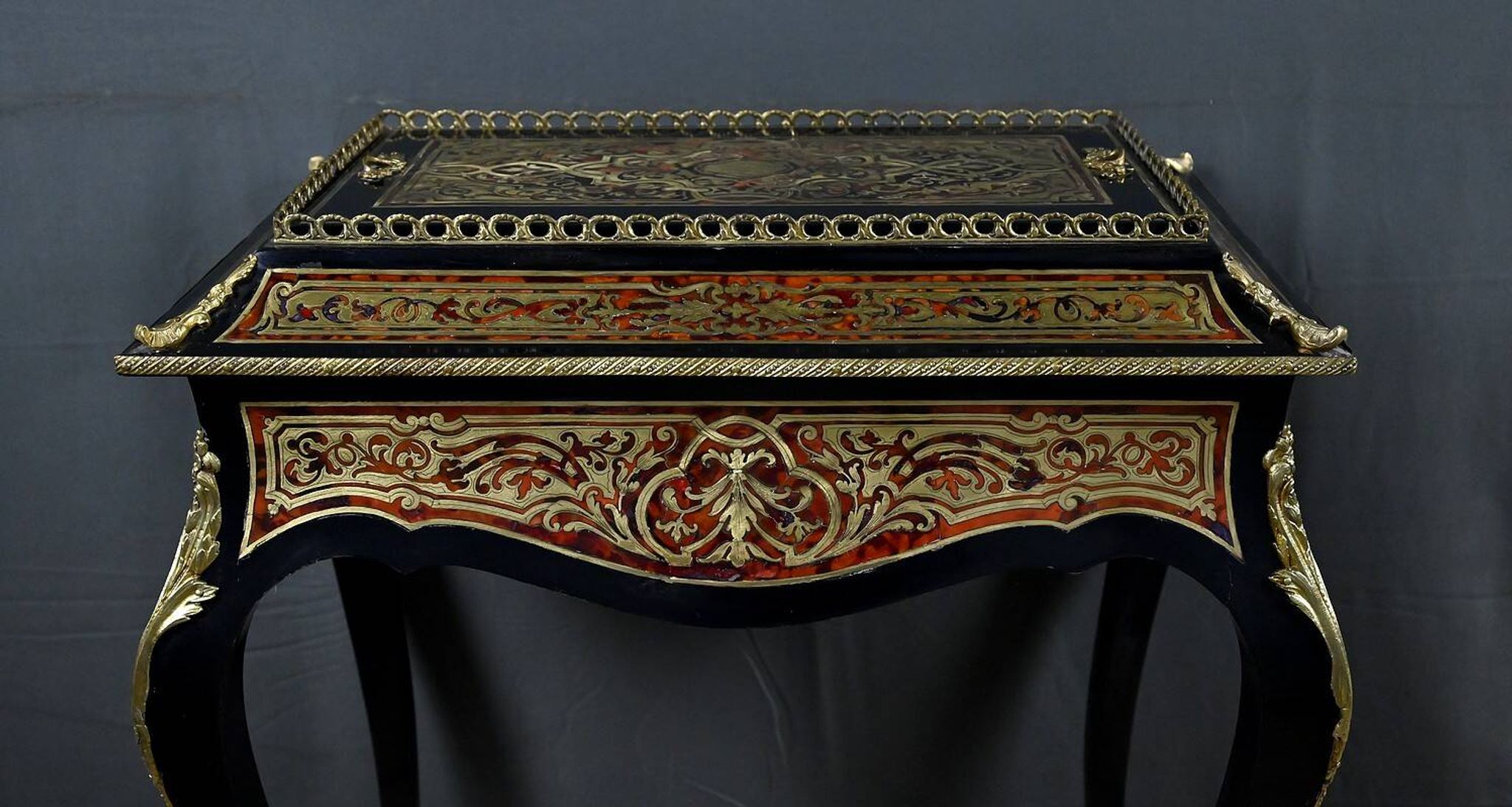 Boulle Marquetry Jardinière, Napoleon III period – Mid 19th century