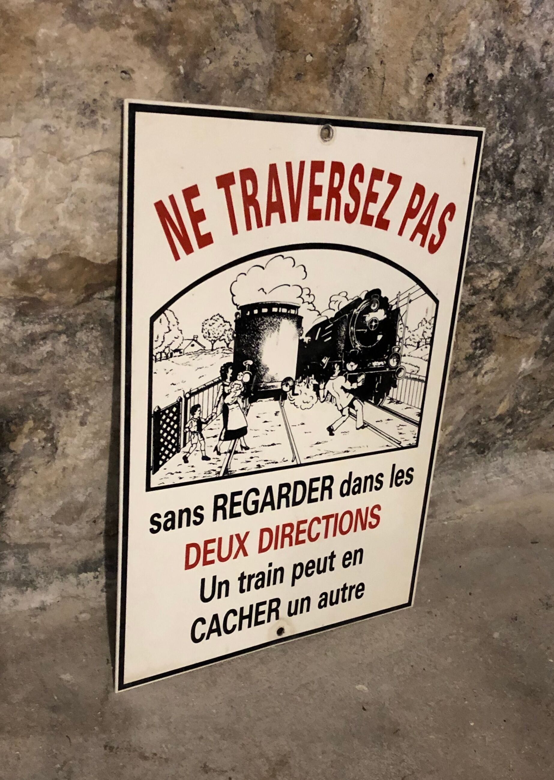 Plaque vintage SNCF "Un train peut en cacher un autre" Selency