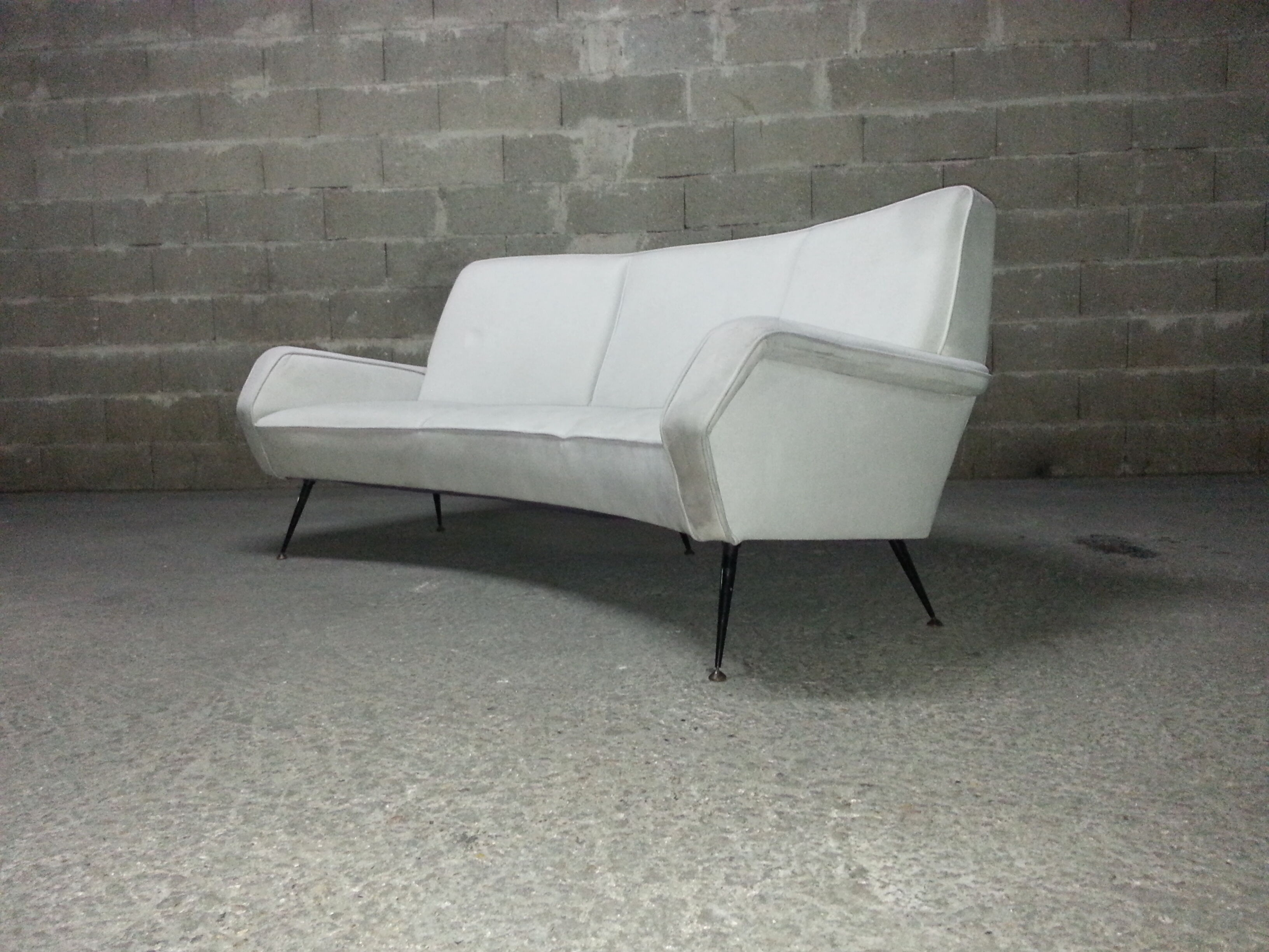 Sofa Italian vintage 50s design arc