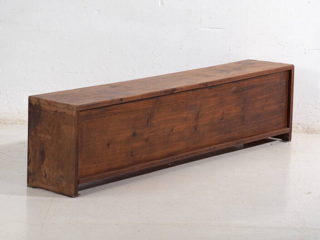 Old pine wood buffet – China, circa 1930
