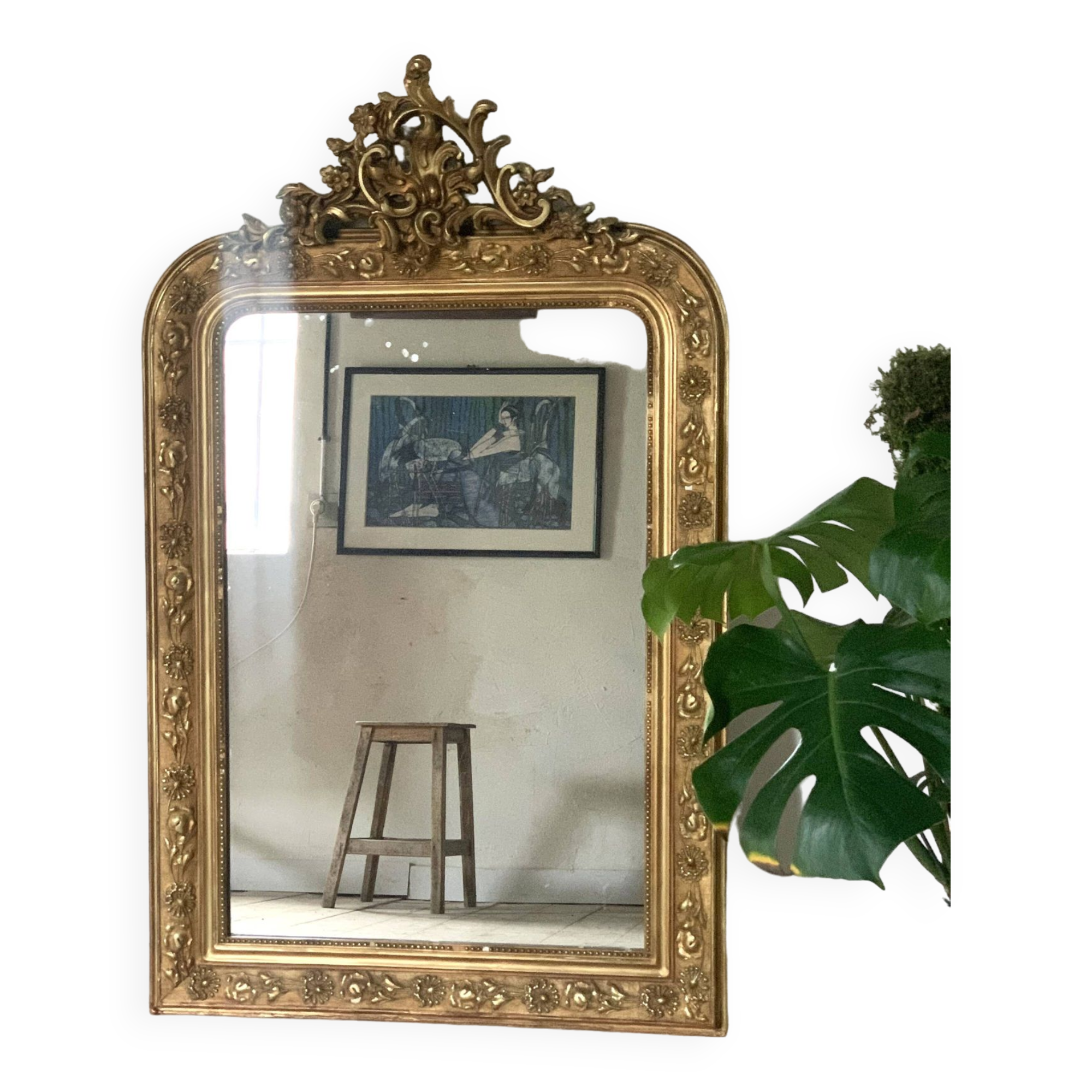 Golden fireplace mirror with pediment