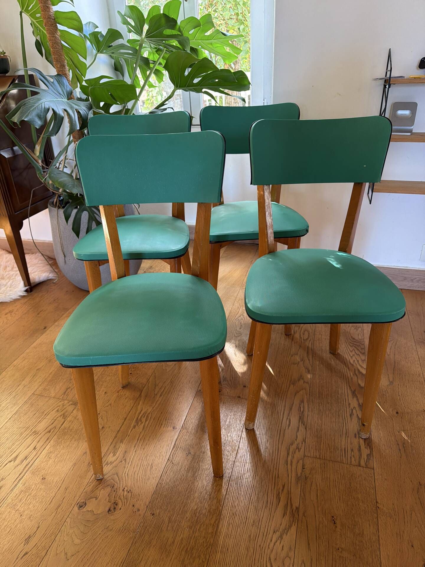 Set of 4 vintage chairs in blonde wood and turquoise faux leather – 1960s