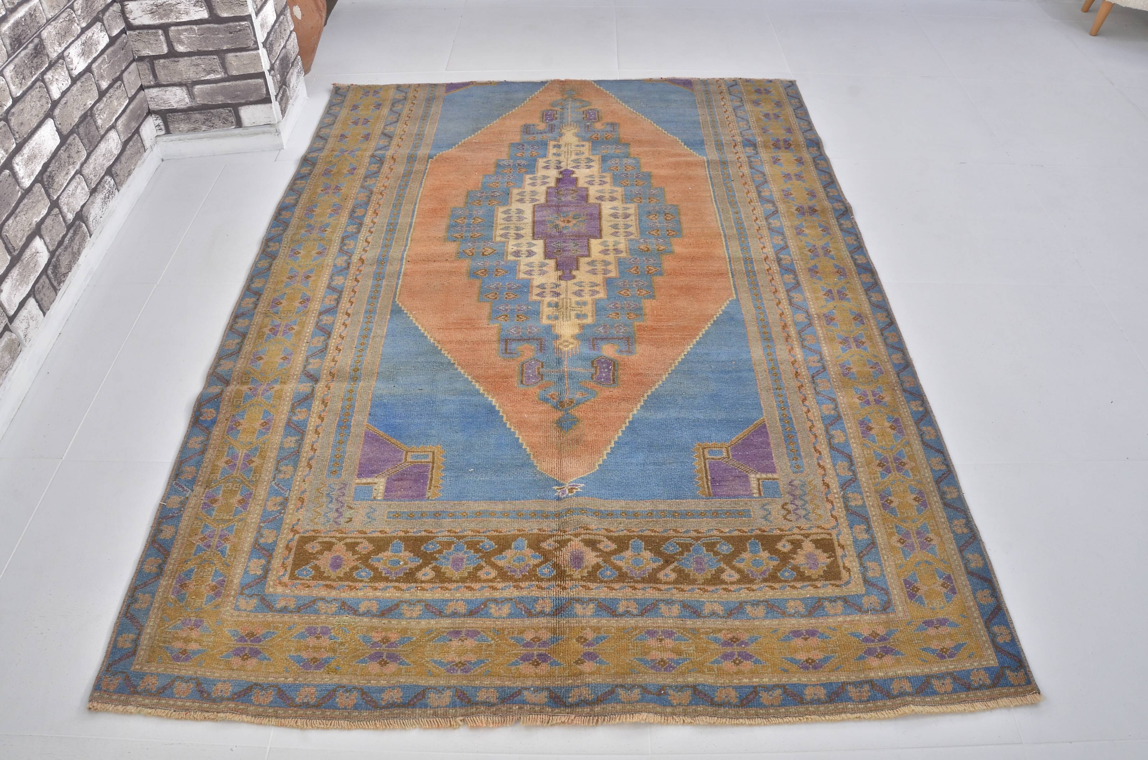 Oushak Anatolian Floor Carpet  sku 2280