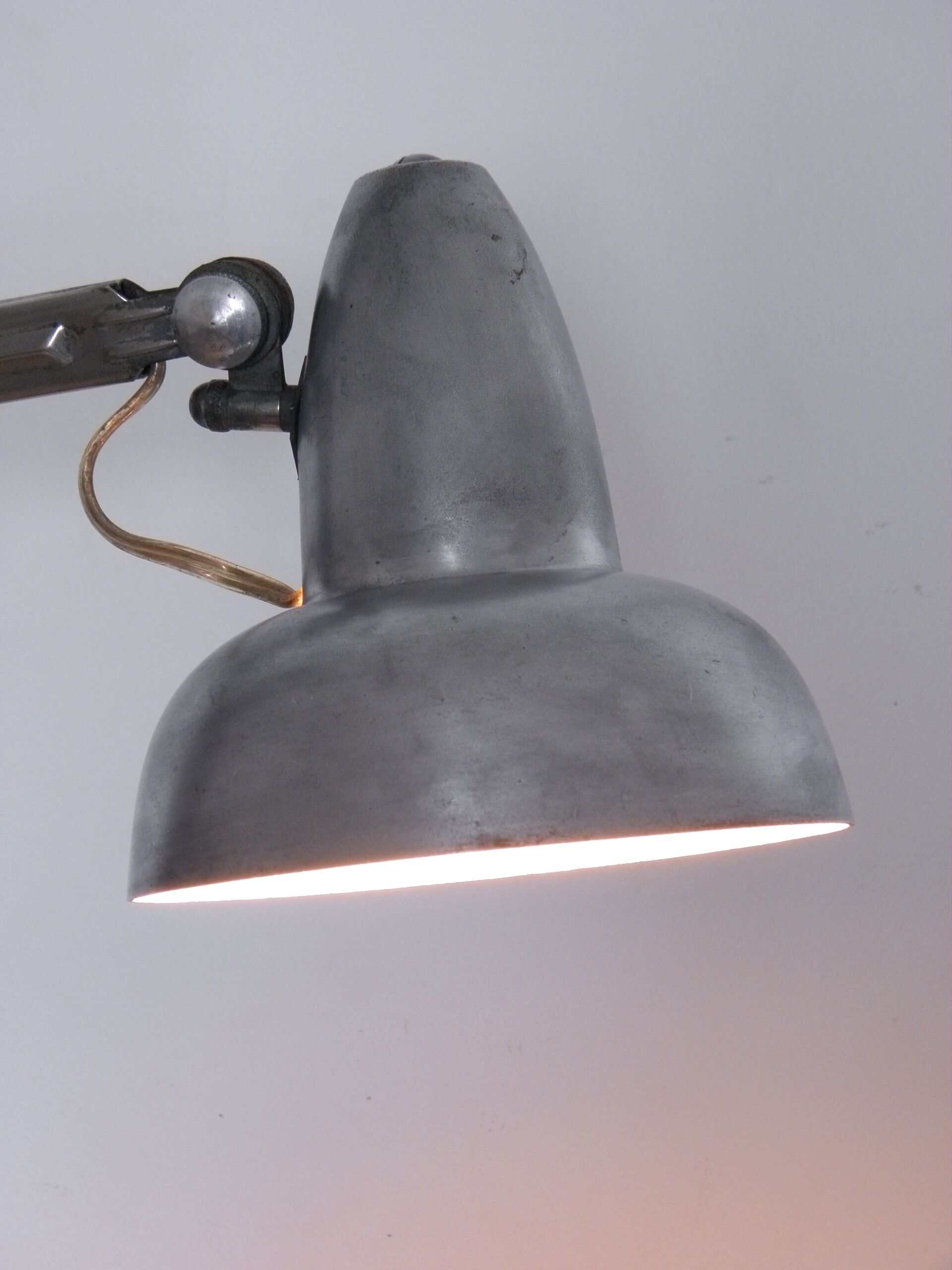 Aluminium and Bakelite workshop lamp 1950