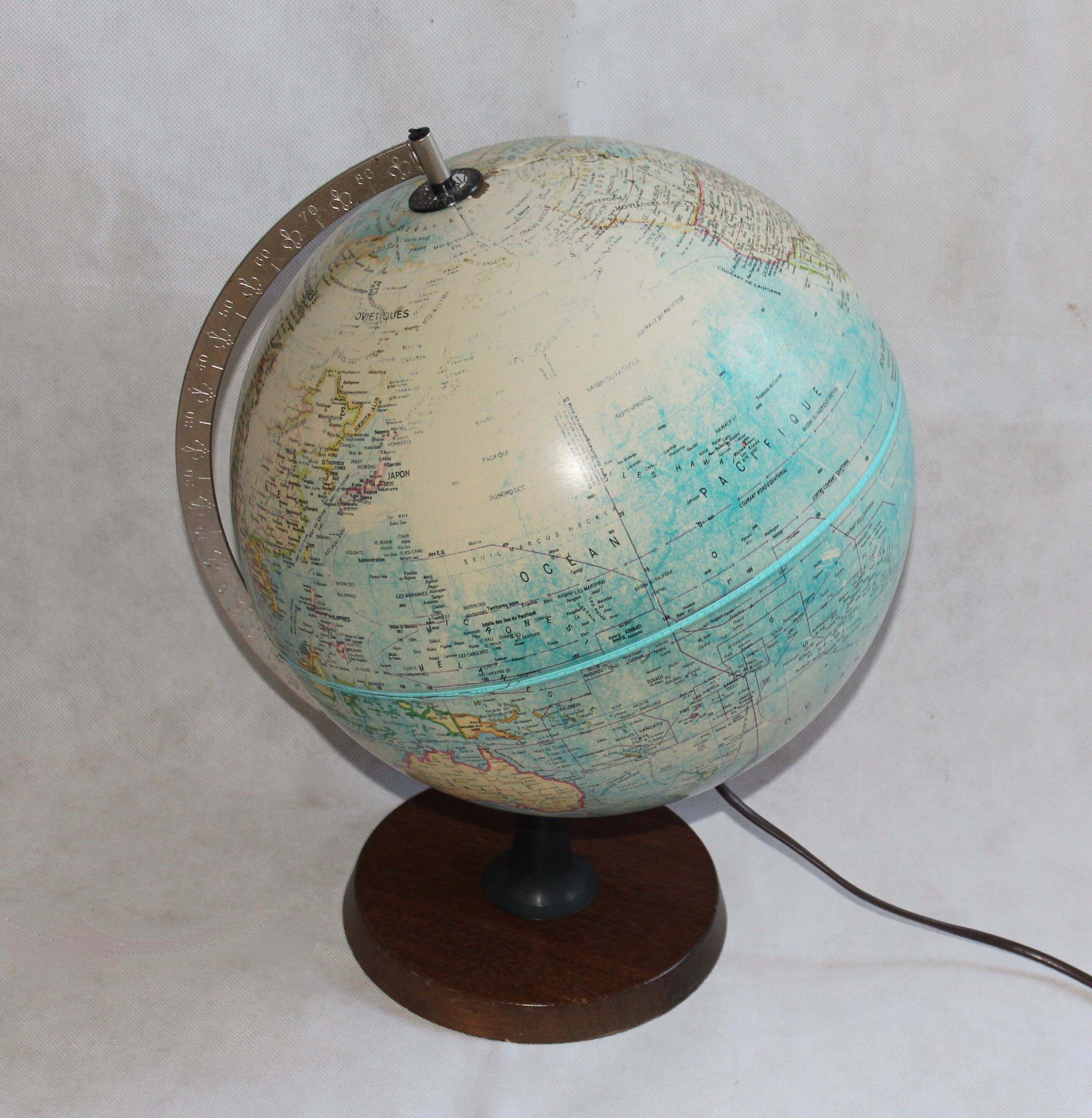 Globe land vintage 1970