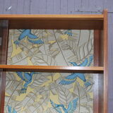 Vintage showcase library