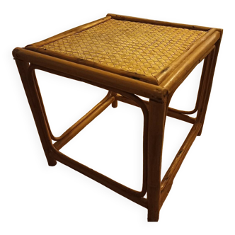Petite table carré rotin osier