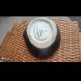 Ceramic ashtray or trinket dish in the shape of a seashell