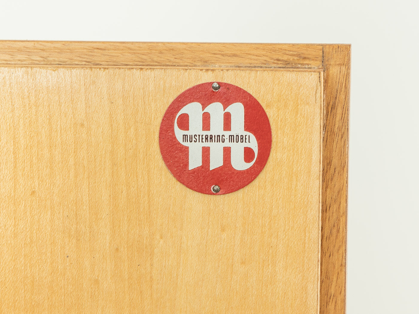 1950s dresser, musterring
