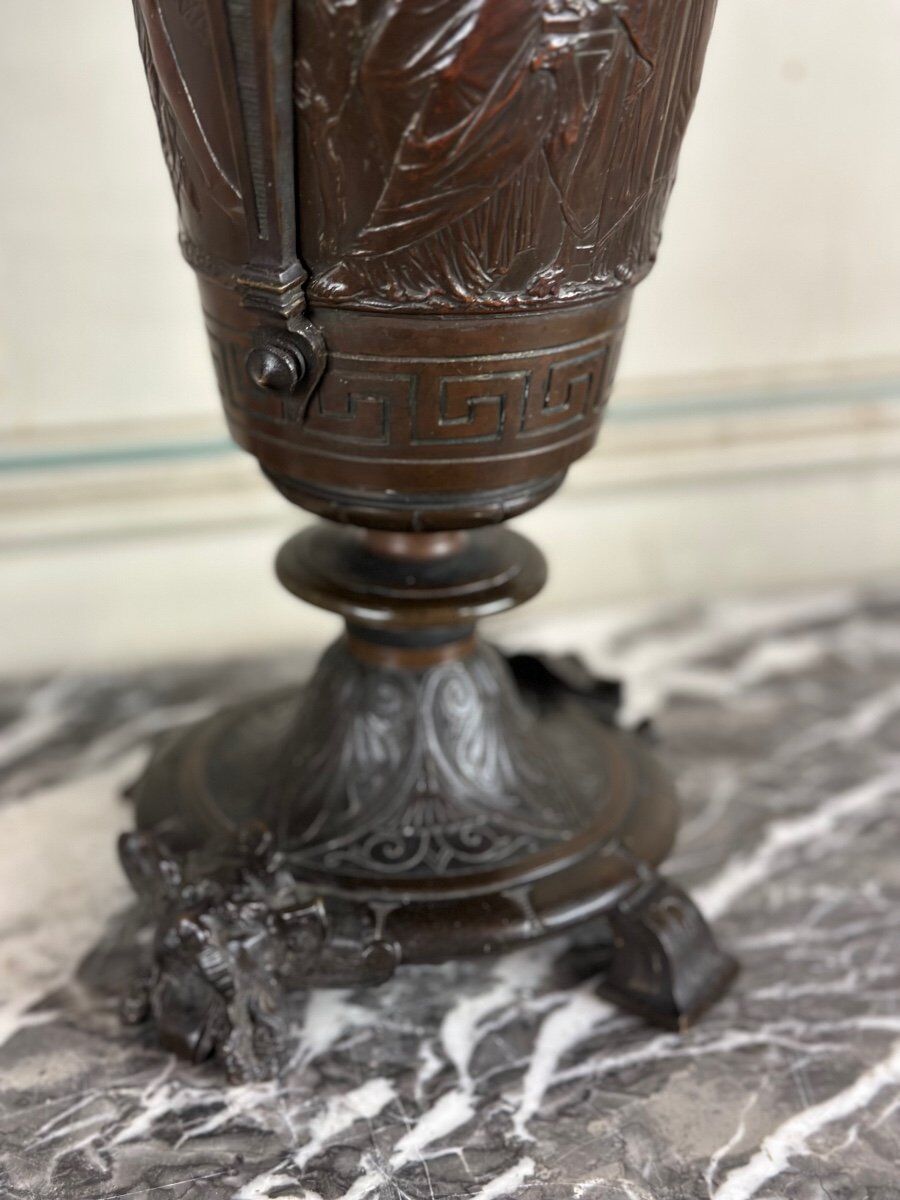 Vase en bronze dans le goût de l’antique, France vers 1880