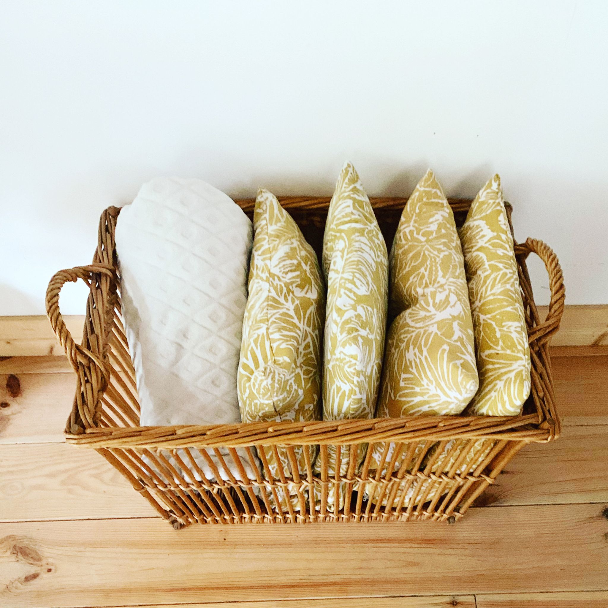 Panière vintage en rotin