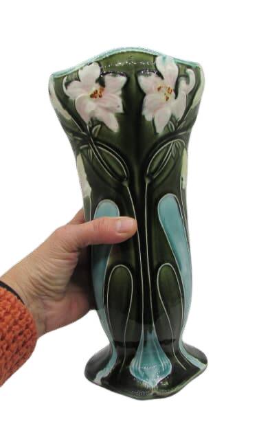 Art-Nouveau slip vase decorated with Iris flowers