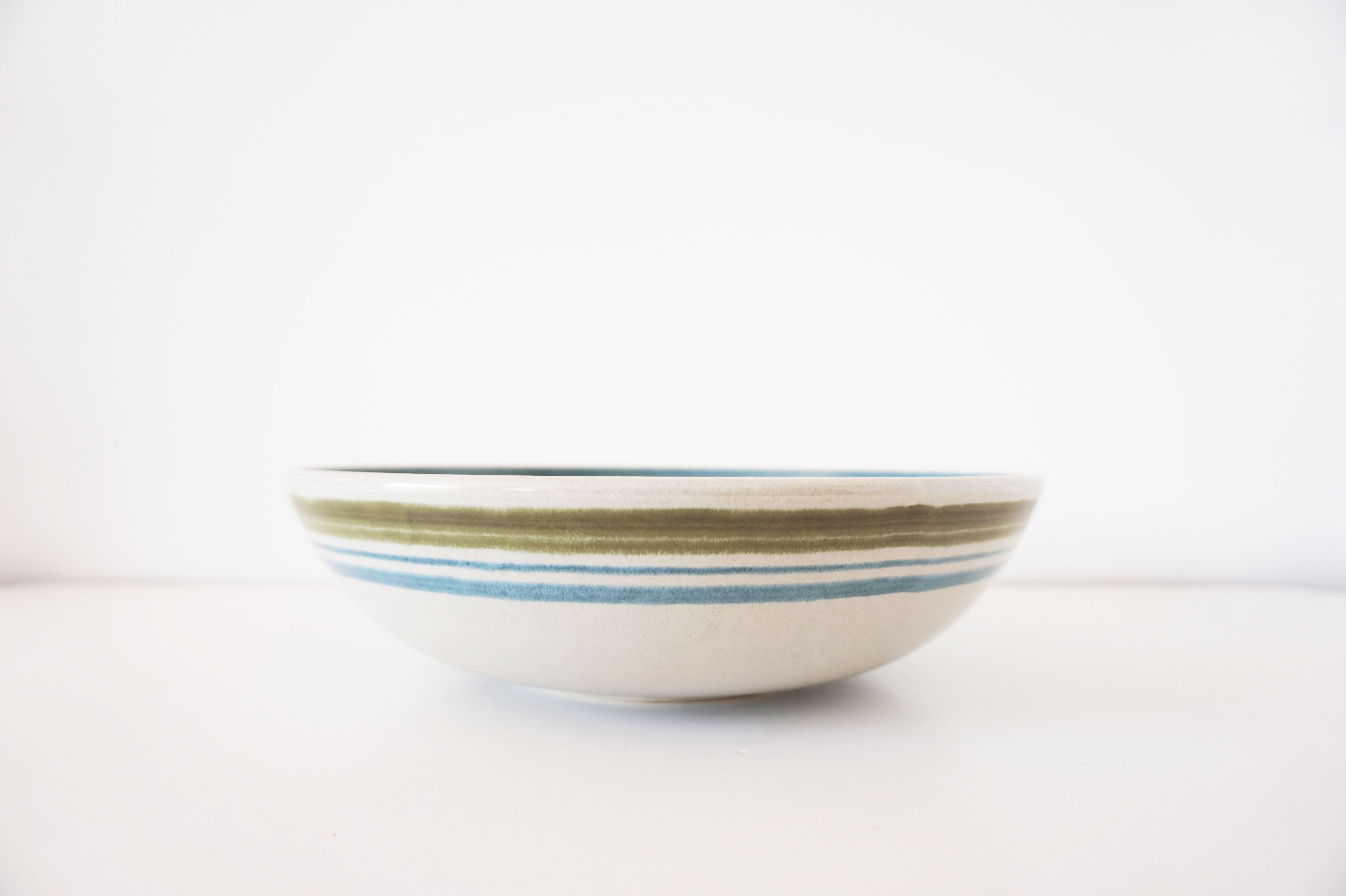 Vintage ceramic dish or bowl