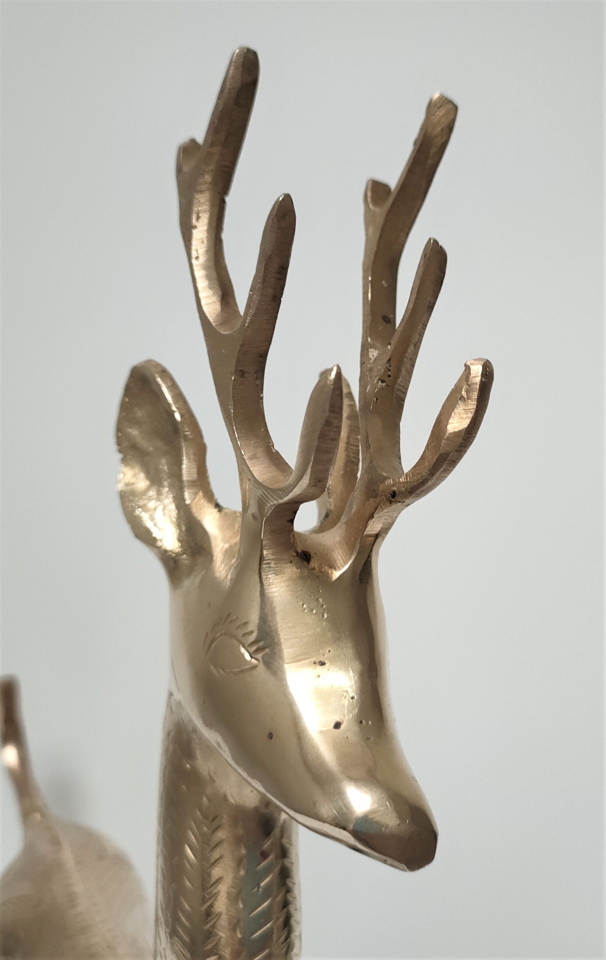 Cerf laiton massif stylisé vintage hauteur 38 cm