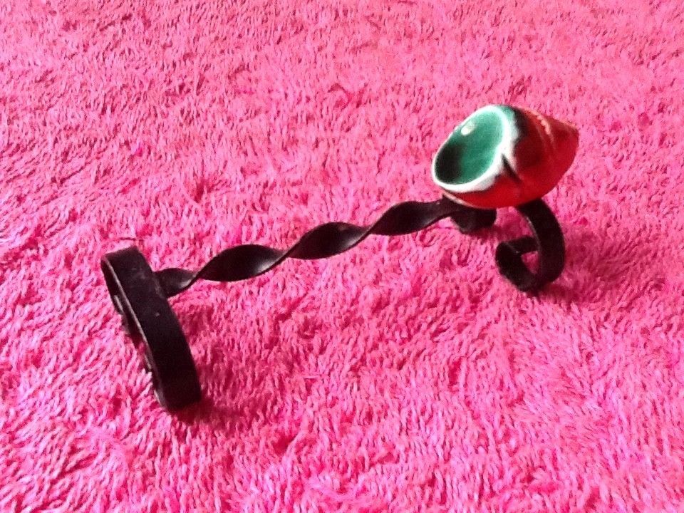 6 knife holders shells ceramic 1950