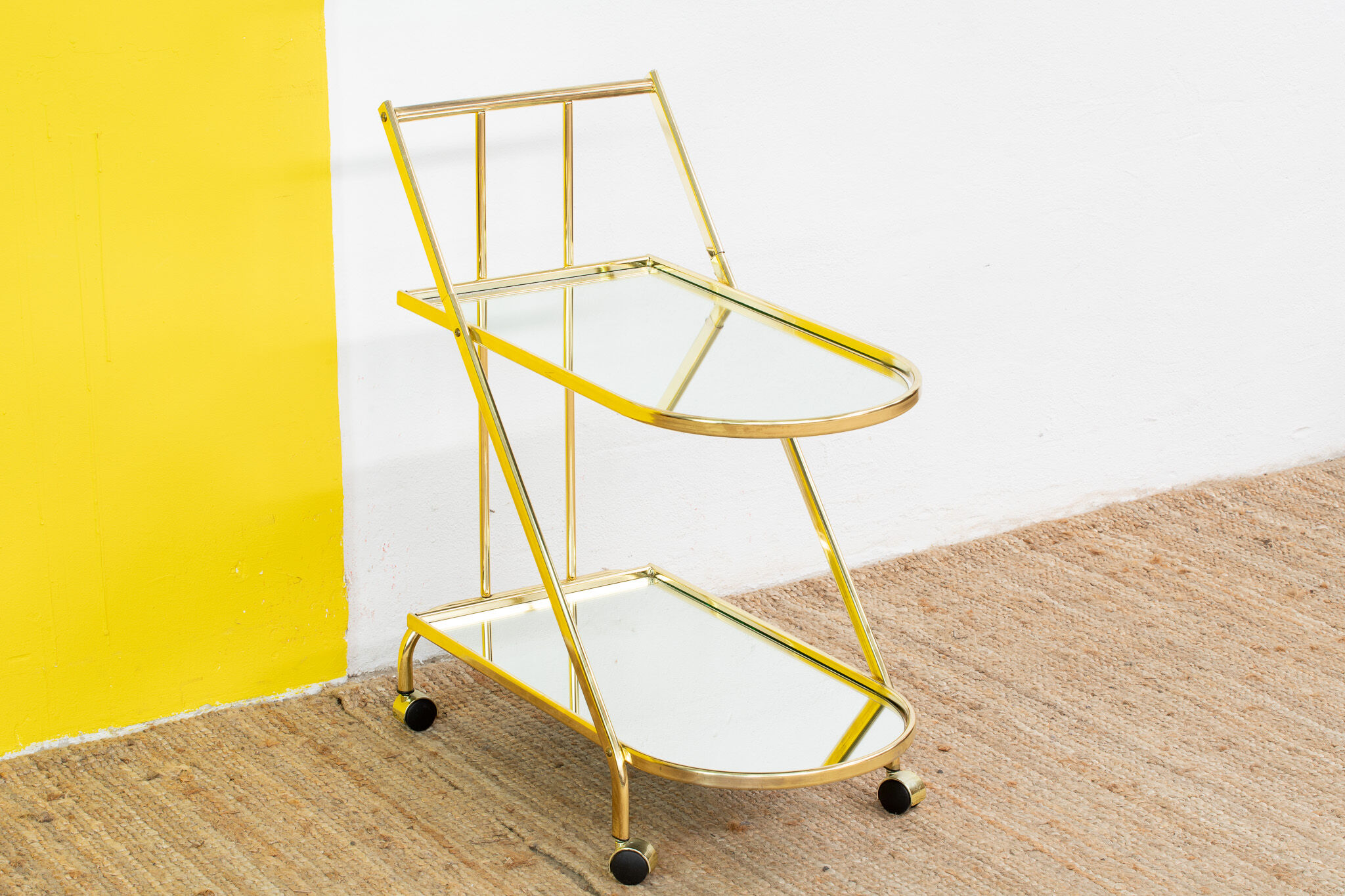 Vintage Scandinavian server – 38 cm