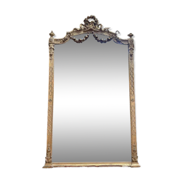 Miroir de style Louis XVI en bois doré