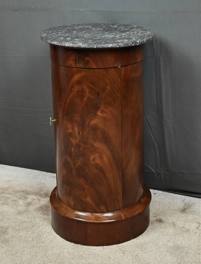 Mahogany bed, Empire style – late 19th century