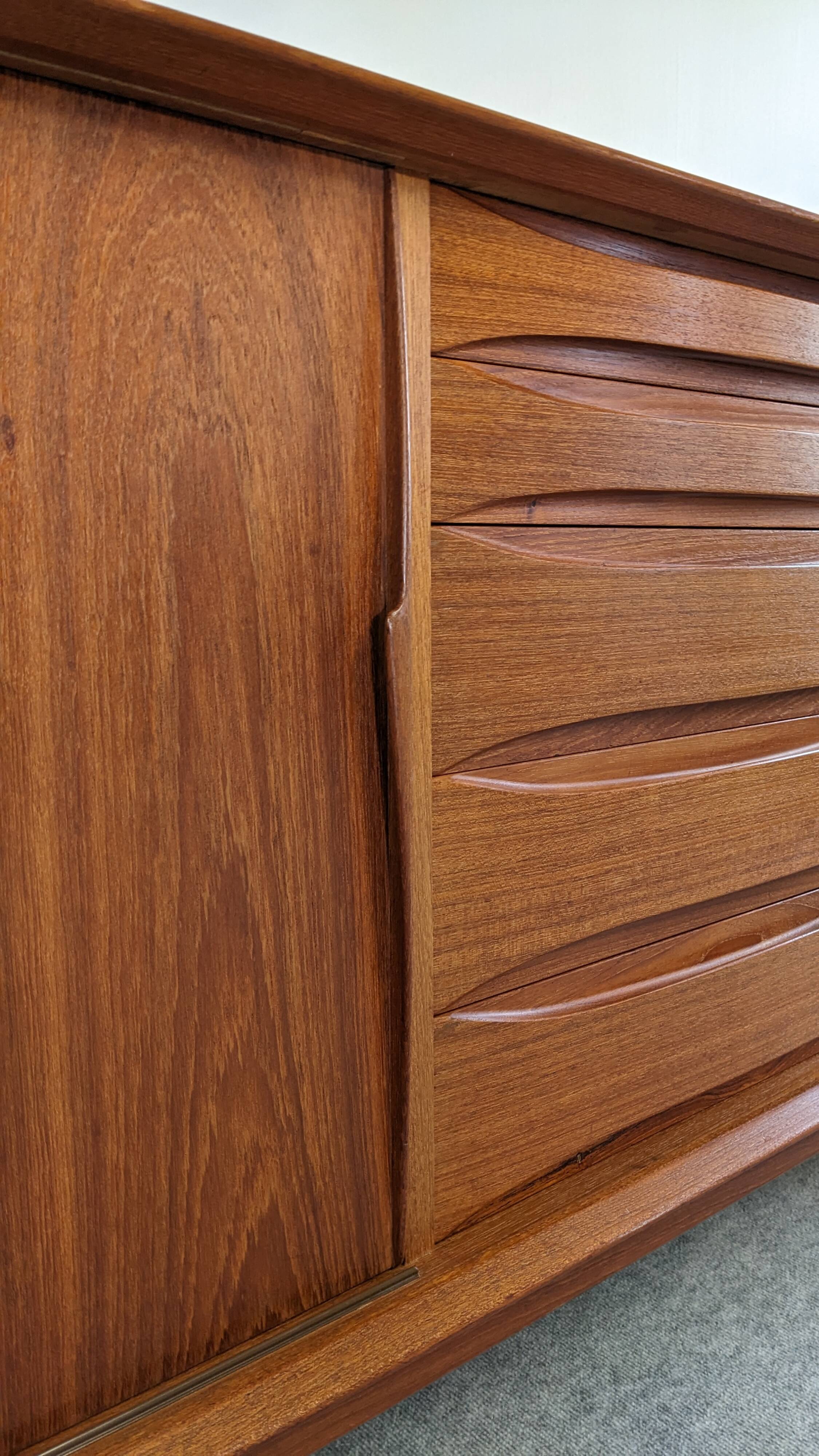 Modernist teak sideboard by Arne Vodder for Dyrlund 50s/60s