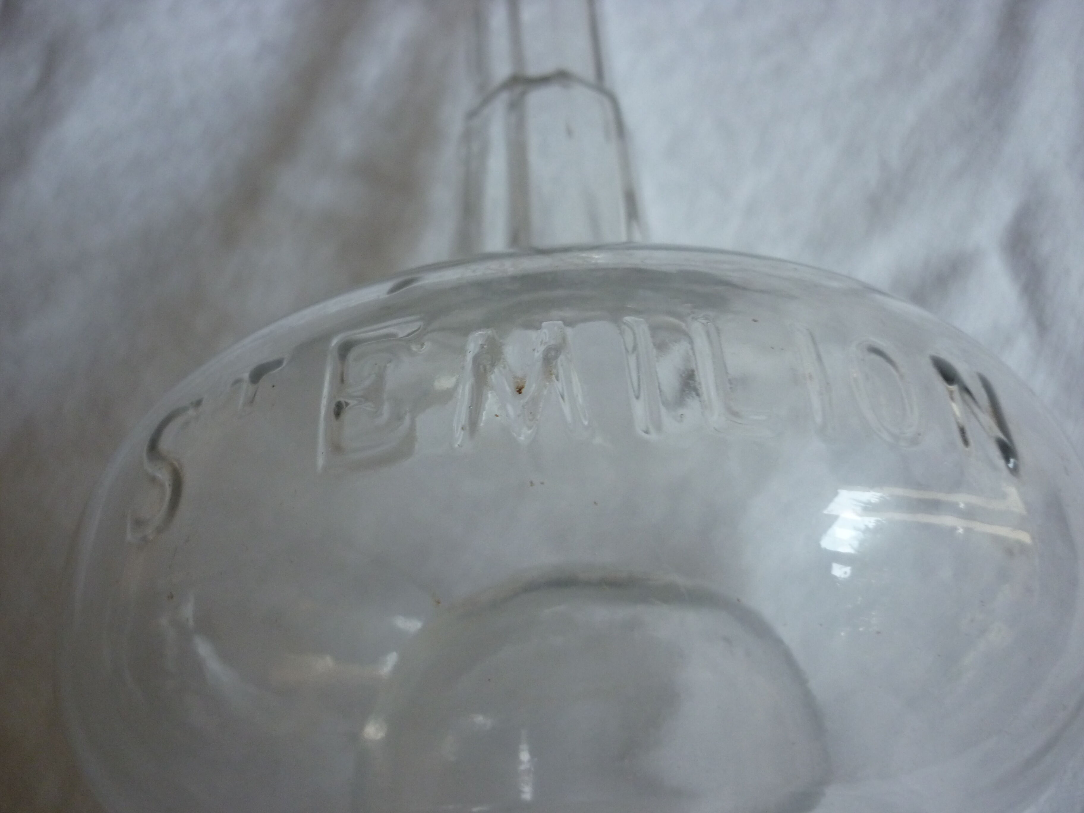 Old decanter glass carafe st emilion