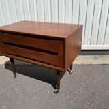 Small chest of drawers  on wheels