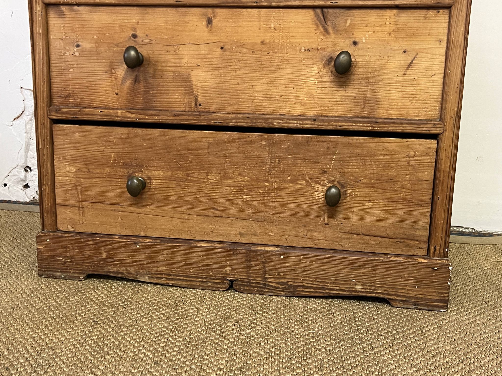 Vintage bar chest of drawers