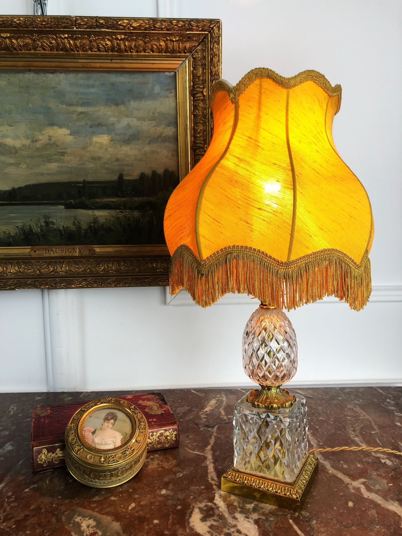 Lampe des années 70 en forme d'ananas