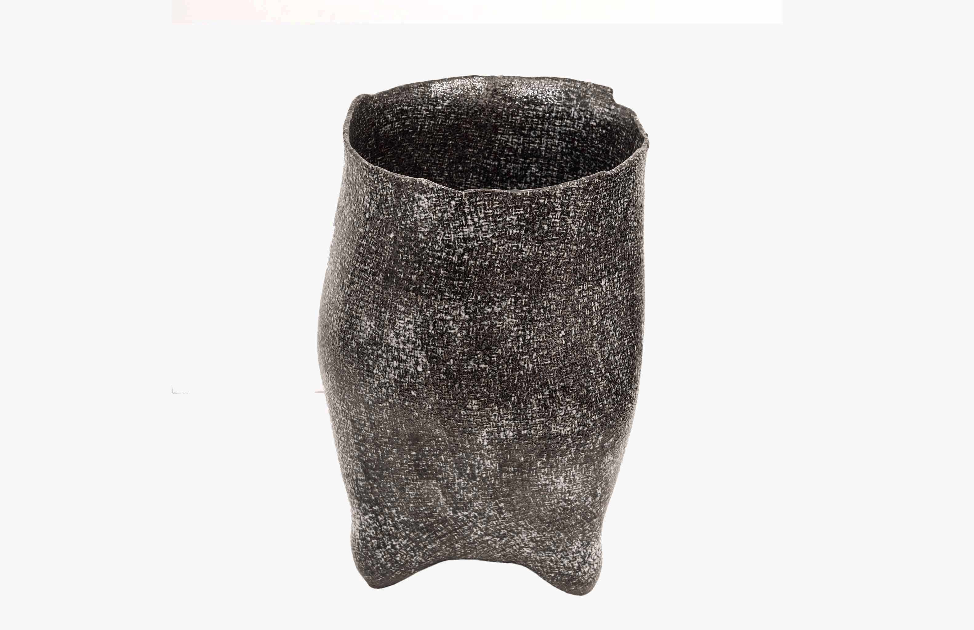 Pottery made by Japanese master potter Kazuo Takiguchi