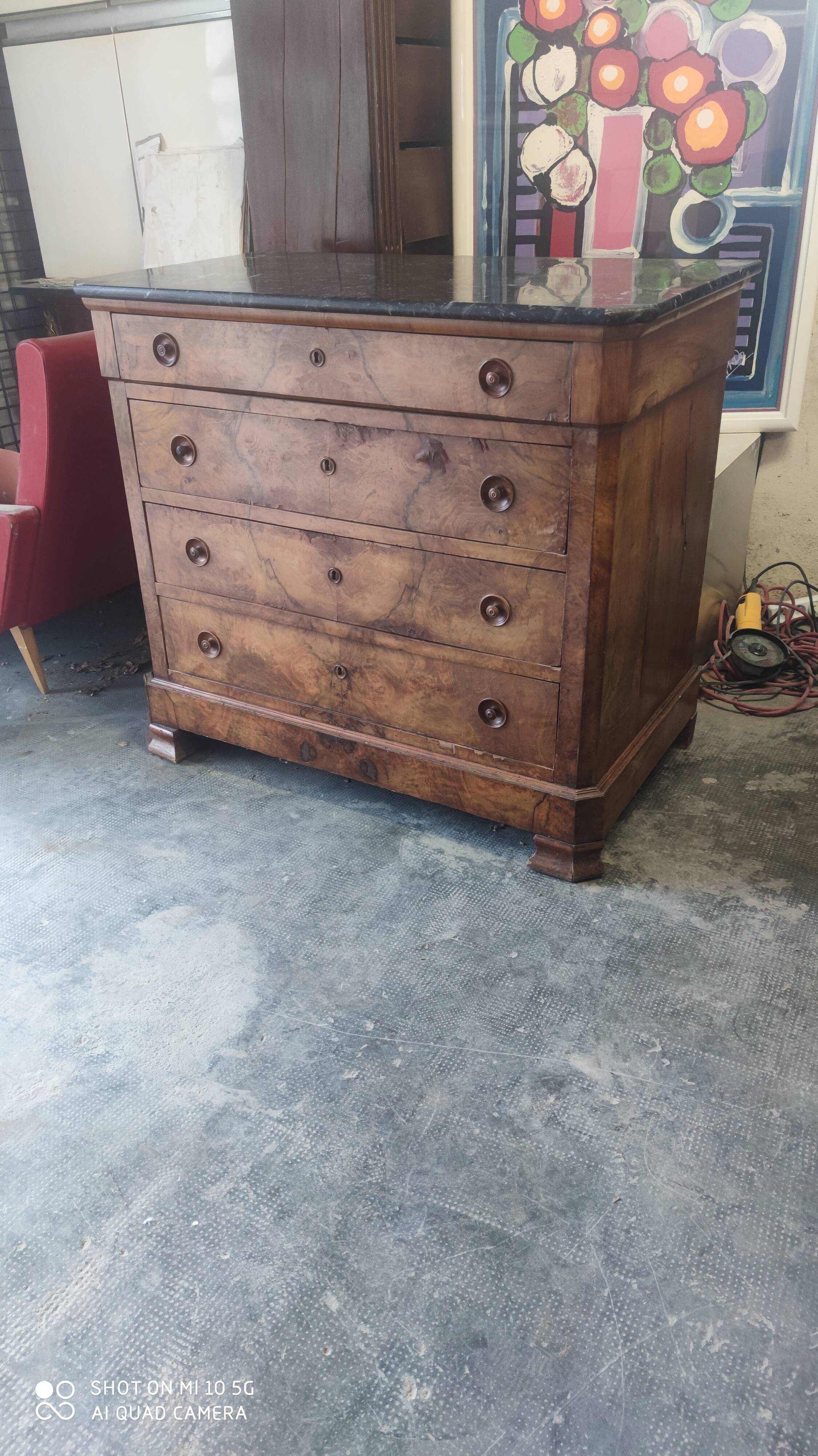 Walnut chest of drawers circa 1880 with marble top